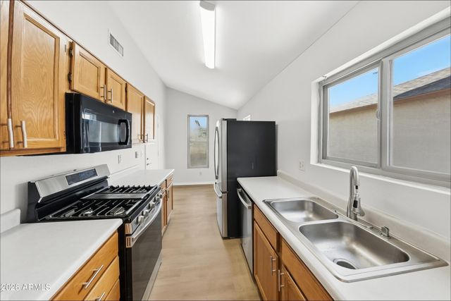 7619 W IRONWOOD Drive, Peoria, AZ 85345