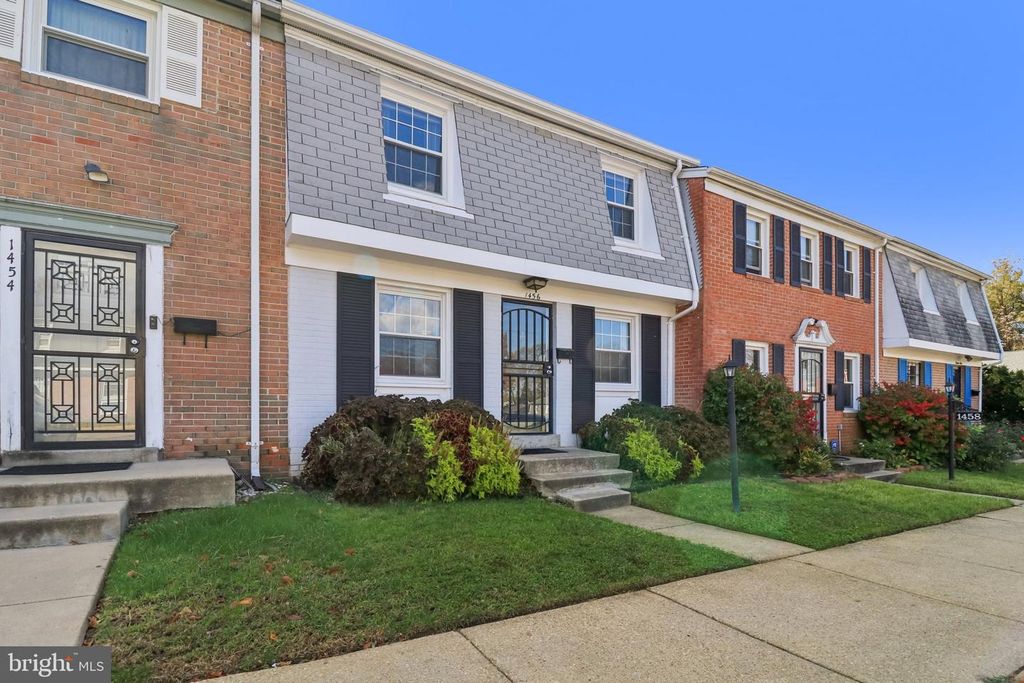 1456 POTOMAC HEIGHTS DR #145, Fort Washington, MD 20744