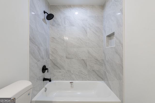 2386 Lawrenceville Highway, Decatur, GA 30033