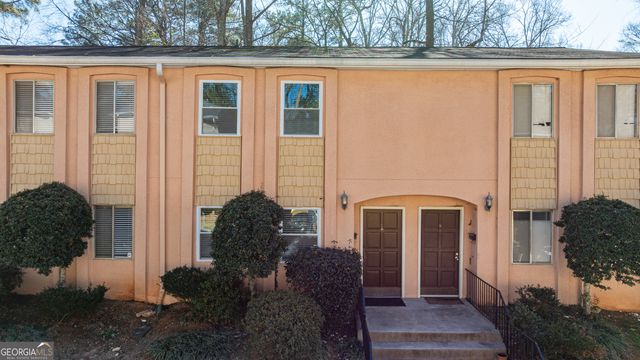 2386 Lawrenceville Highway, Decatur, GA 30033