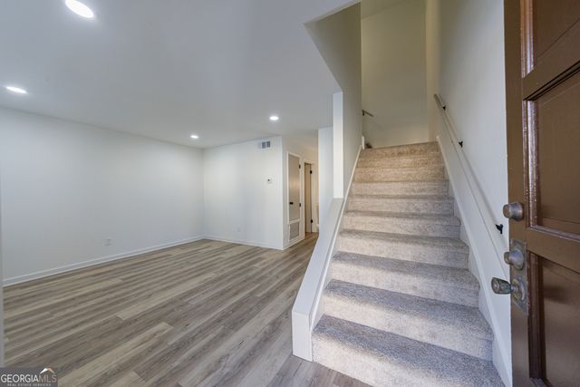 2386 Lawrenceville Highway, Decatur, GA 30033