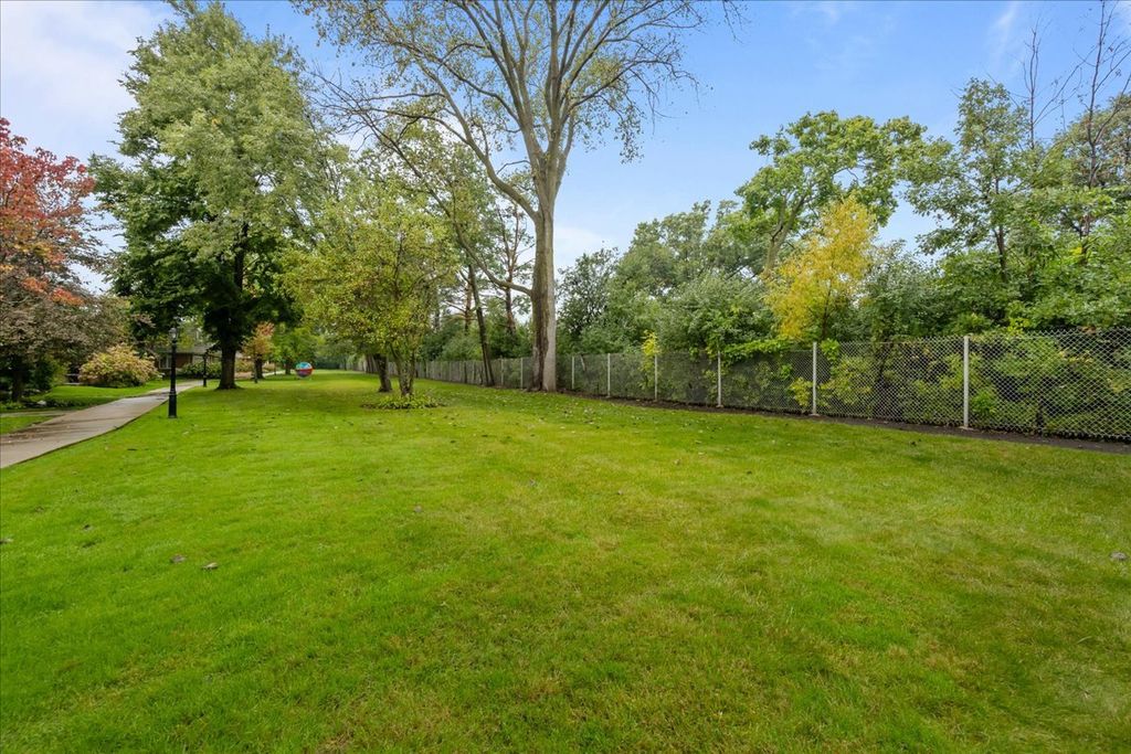1440 Concorde Circle, Highland Park, IL 60035 — photo 2