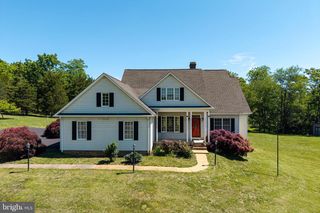 128 FAIRVIEW CIR, Woodstock, VA 22664