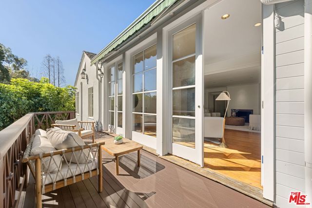 308 Oceano Drive, Los Angeles, CA 90049