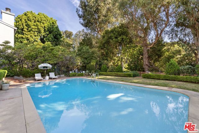 308 Oceano Drive, Los Angeles, CA 90049