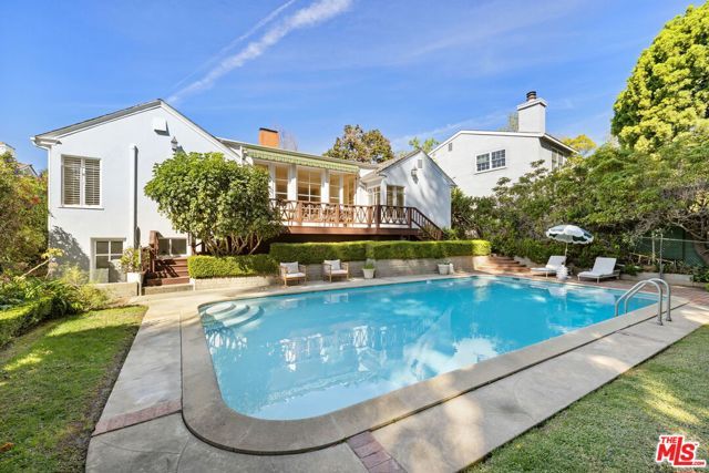 308 Oceano Drive, Los Angeles, CA 90049