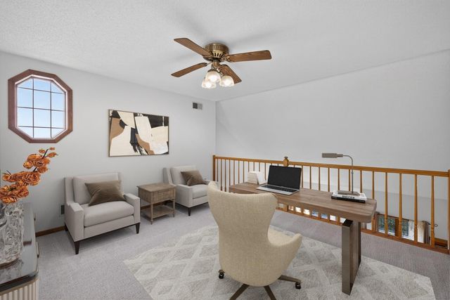 2032 Fox Valley Drive SW, Rochester, MN 55902