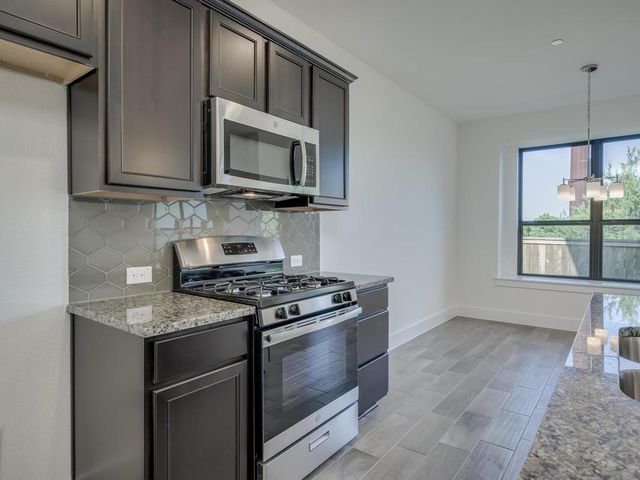 12327 MAYPOLE BND, Austin, TX 78717