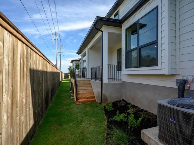 12327 MAYPOLE BND, Austin, TX 78717