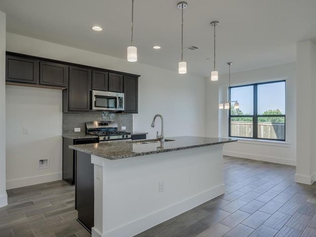12327 MAYPOLE BND, Austin, TX 78717