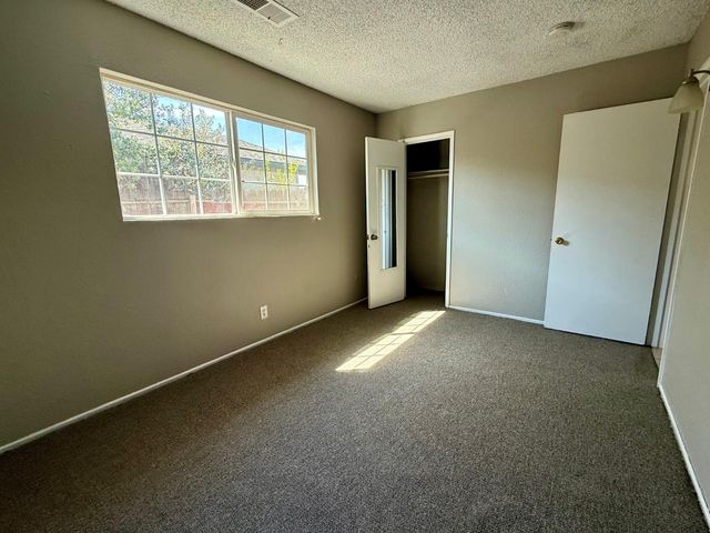 1272 Bullard Avenue, Clovis, CA 93612