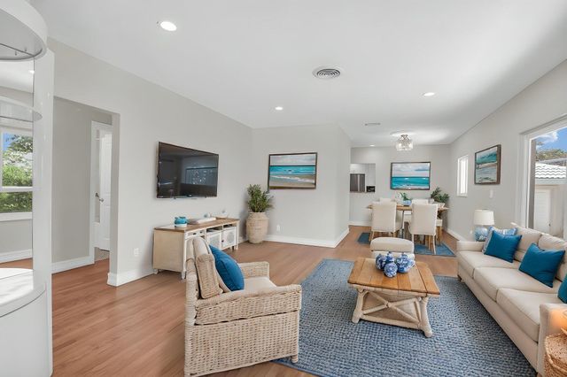 3216 Karen Drive, Delray Beach, FL 33483