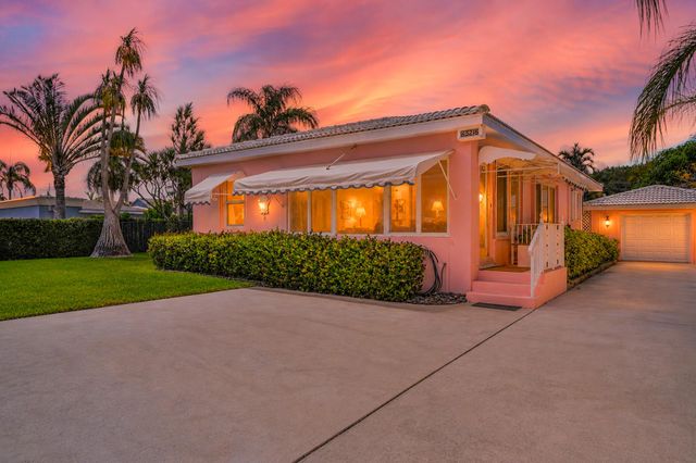 3216 Karen Drive, Delray Beach, FL 33483
