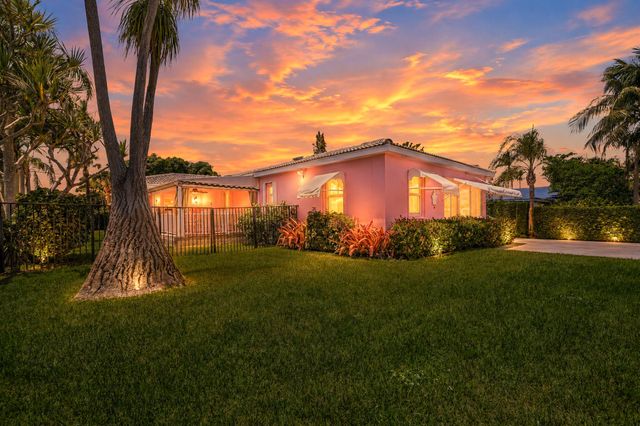 3216 Karen Drive, Delray Beach, FL 33483