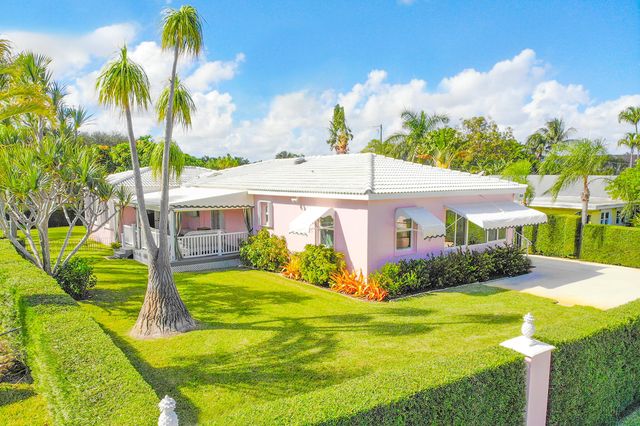 3216 Karen Drive, Delray Beach, FL 33483