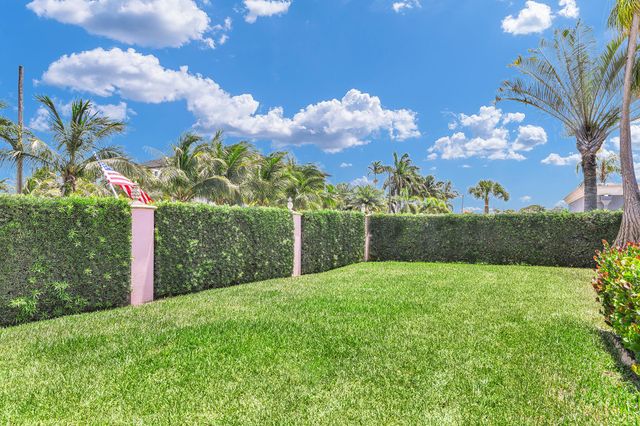 3216 Karen Drive, Delray Beach, FL 33483