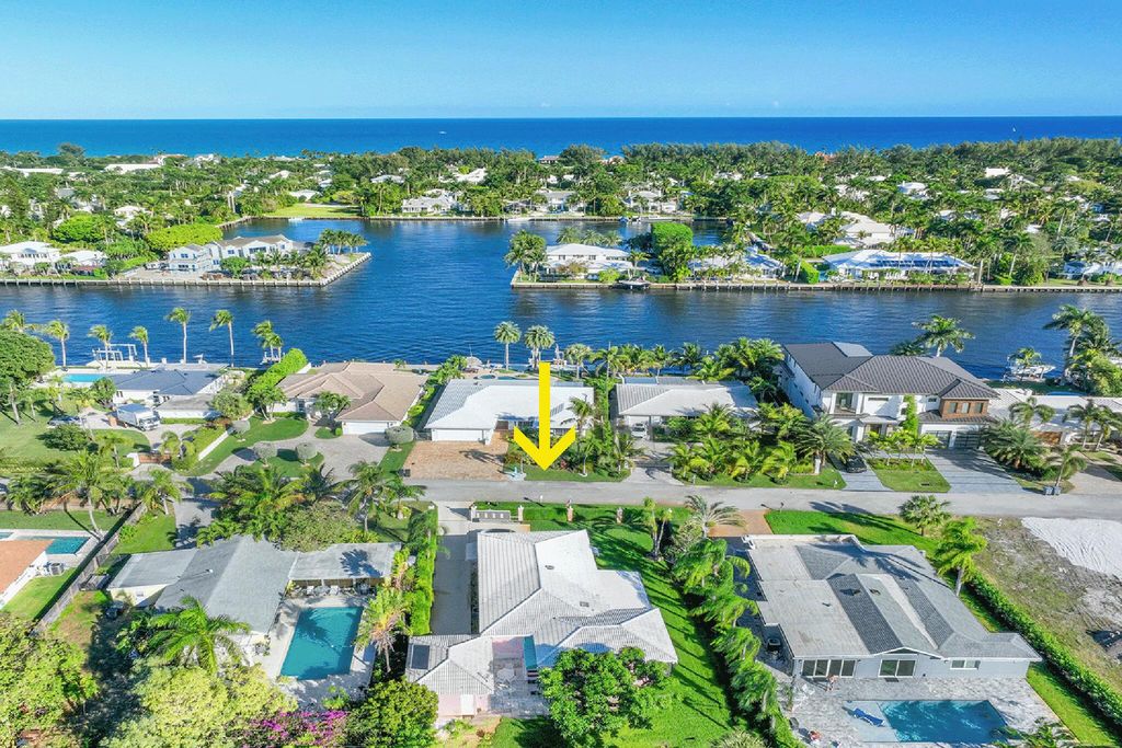 3216 Karen Drive, Delray Beach, FL 33483