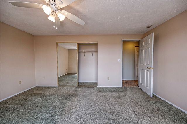 421 Rampart Blvd, Plum Boro, PA 15068