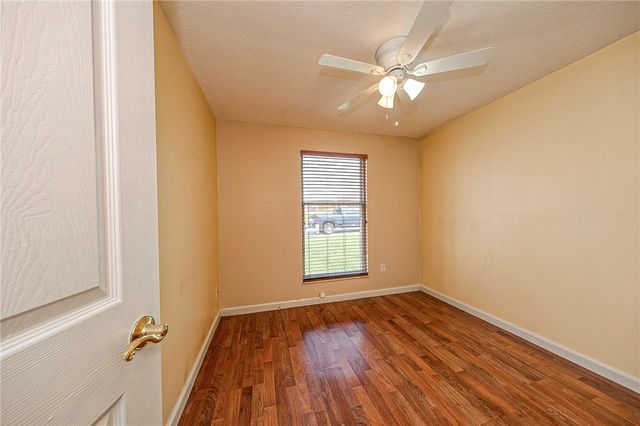 421 Rampart Blvd, Plum Boro, PA 15068
