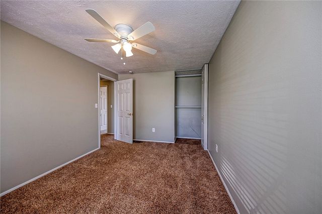 421 Rampart Blvd, Plum Boro, PA 15068
