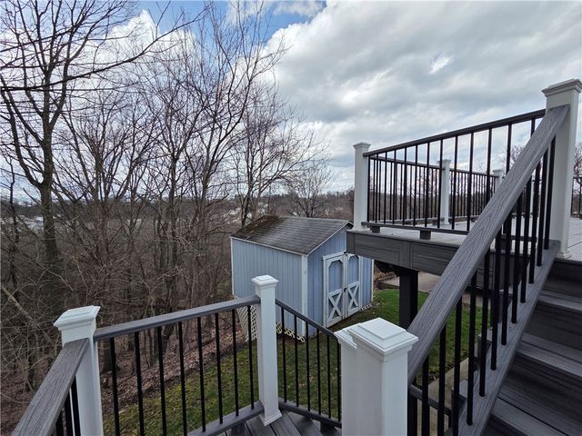 421 Rampart Blvd, Plum Boro, PA 15068