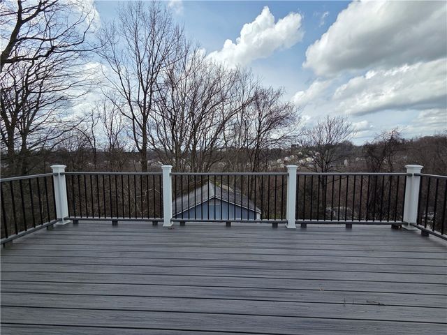 421 Rampart Blvd, Plum Boro, PA 15068