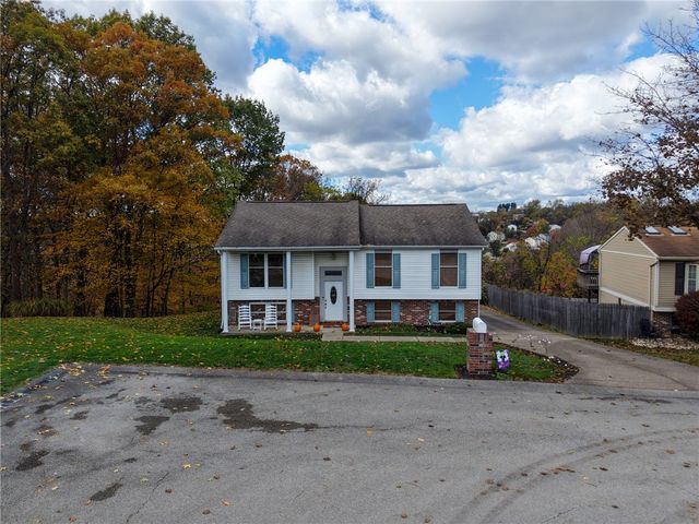 421 Rampart Blvd, Plum Boro, PA 15068