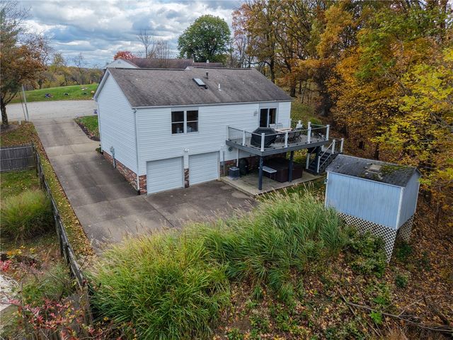 421 Rampart Blvd, Plum Boro, PA 15068