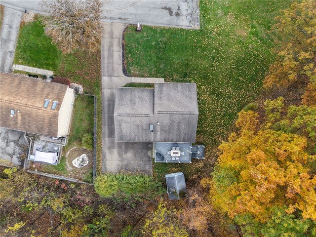 421 Rampart Blvd, Plum Boro, PA 15068