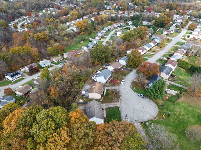 421 Rampart Blvd, Plum Boro, PA 15068