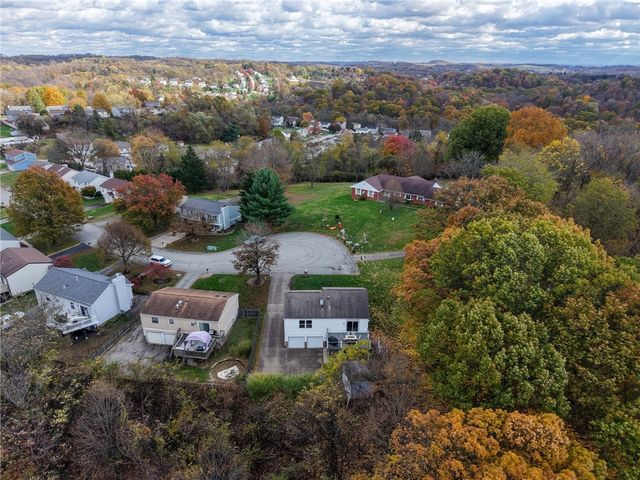 421 Rampart Blvd, Plum Boro, PA 15068