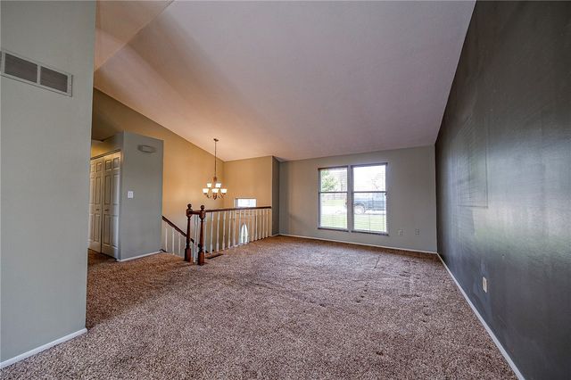 421 Rampart Blvd, Plum Boro, PA 15068