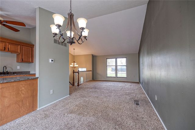 421 Rampart Blvd, Plum Boro, PA 15068