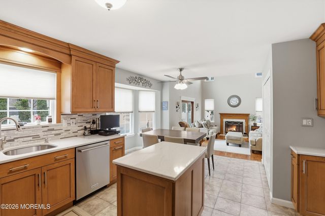 16 Diamond Lane, Howell, NJ 07731