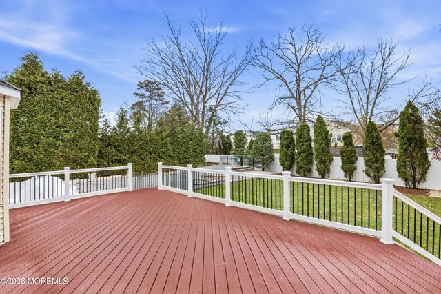 16 Diamond Lane, Howell, NJ 07731