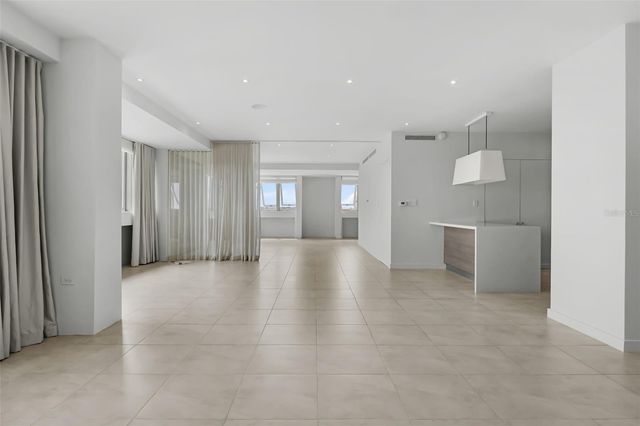 Atlantis 404 AVENIDA DE LA CONSTITUCIÓN 507, San Juan, PR 00901