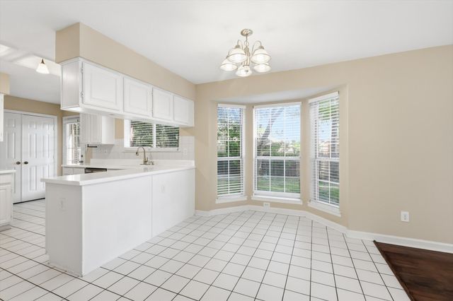 5512 Rocky Mountain Road, Fort Worth, TX 76137