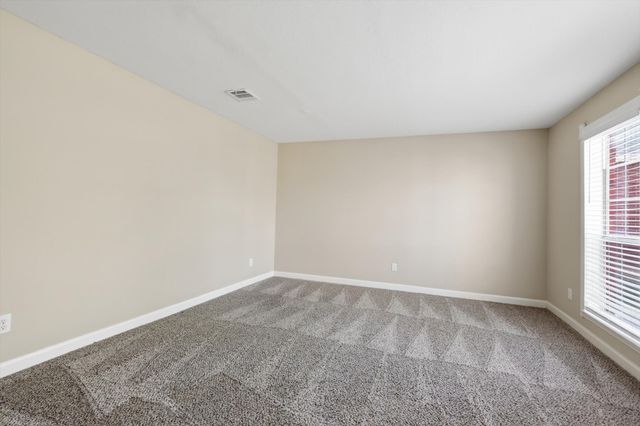 5512 Rocky Mountain Road, Fort Worth, TX 76137