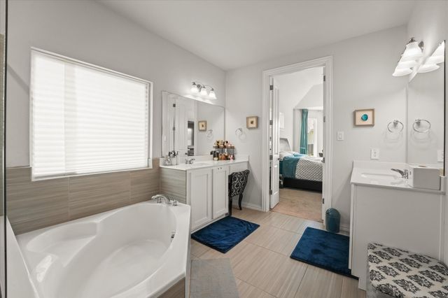3217 Flowering Peach Drive, Heath, TX 75126