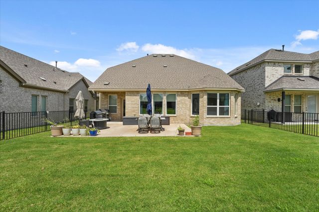 3217 Flowering Peach Drive, Heath, TX 75126