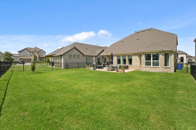 3217 Flowering Peach Drive, Heath, TX 75126