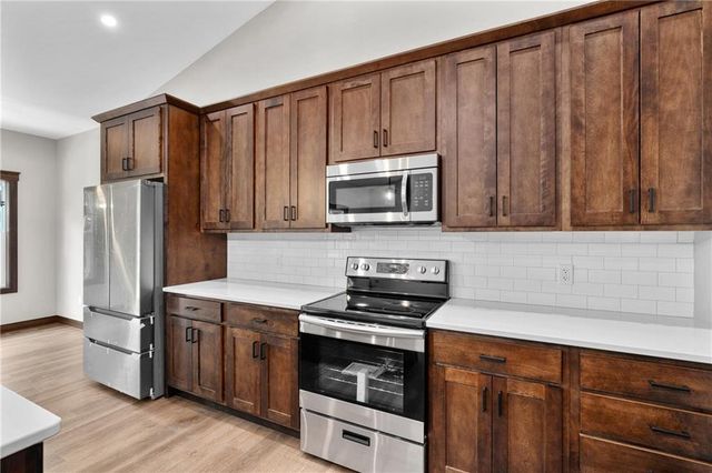 1138 Craven Court, Eau Claire, WI 54703