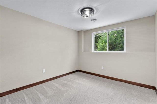 1138 Craven Court, Eau Claire, WI 54703