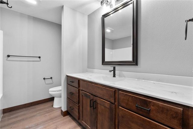 1138 Craven Court, Eau Claire, WI 54703