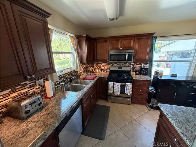 17752 E Brookport, Covina, CA 91722