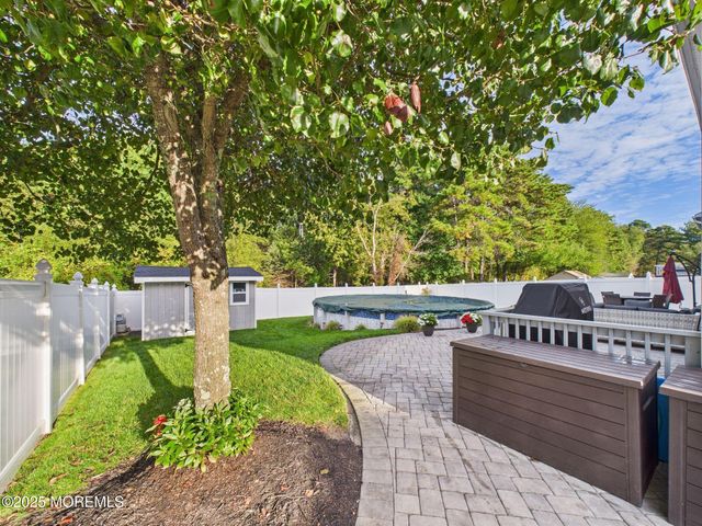 20 Netty Street, Howell, NJ 07731