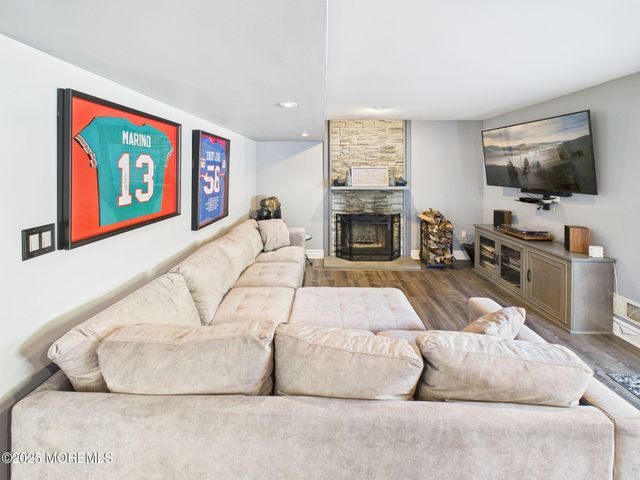 20 Netty Street, Howell, NJ 07731