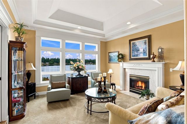 30848 W Lk. Morton Dr. SE Drive SE, Kent, WA 98042