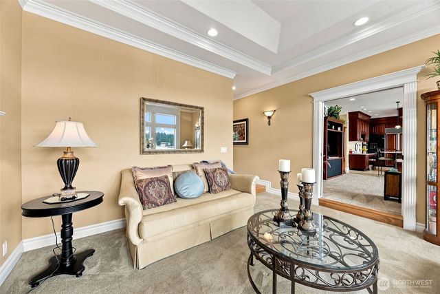 30848 W Lk. Morton Dr. SE Drive SE, Kent, WA 98042