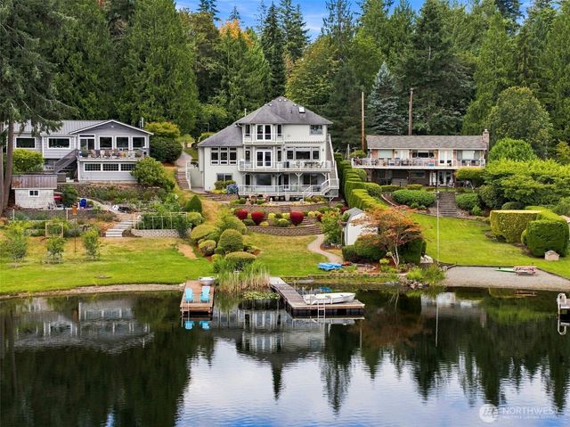 30848 W Lk. Morton Dr. SE Drive SE, Kent, WA 98042